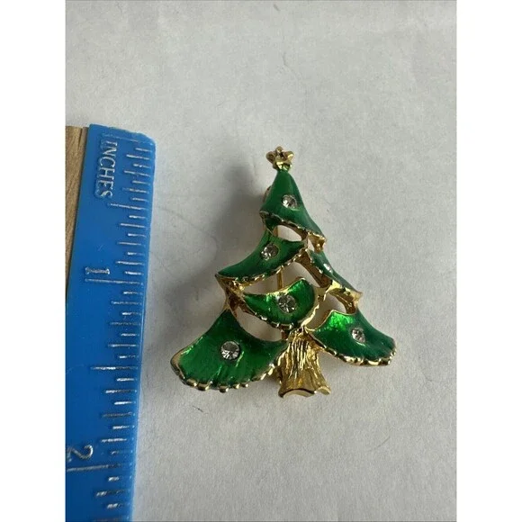 GREEN CHRISTMAS TREE CLEAR CRYSTAL BROOCH MADE IN CZECH BOHEMIAN - Picture 1 of 5